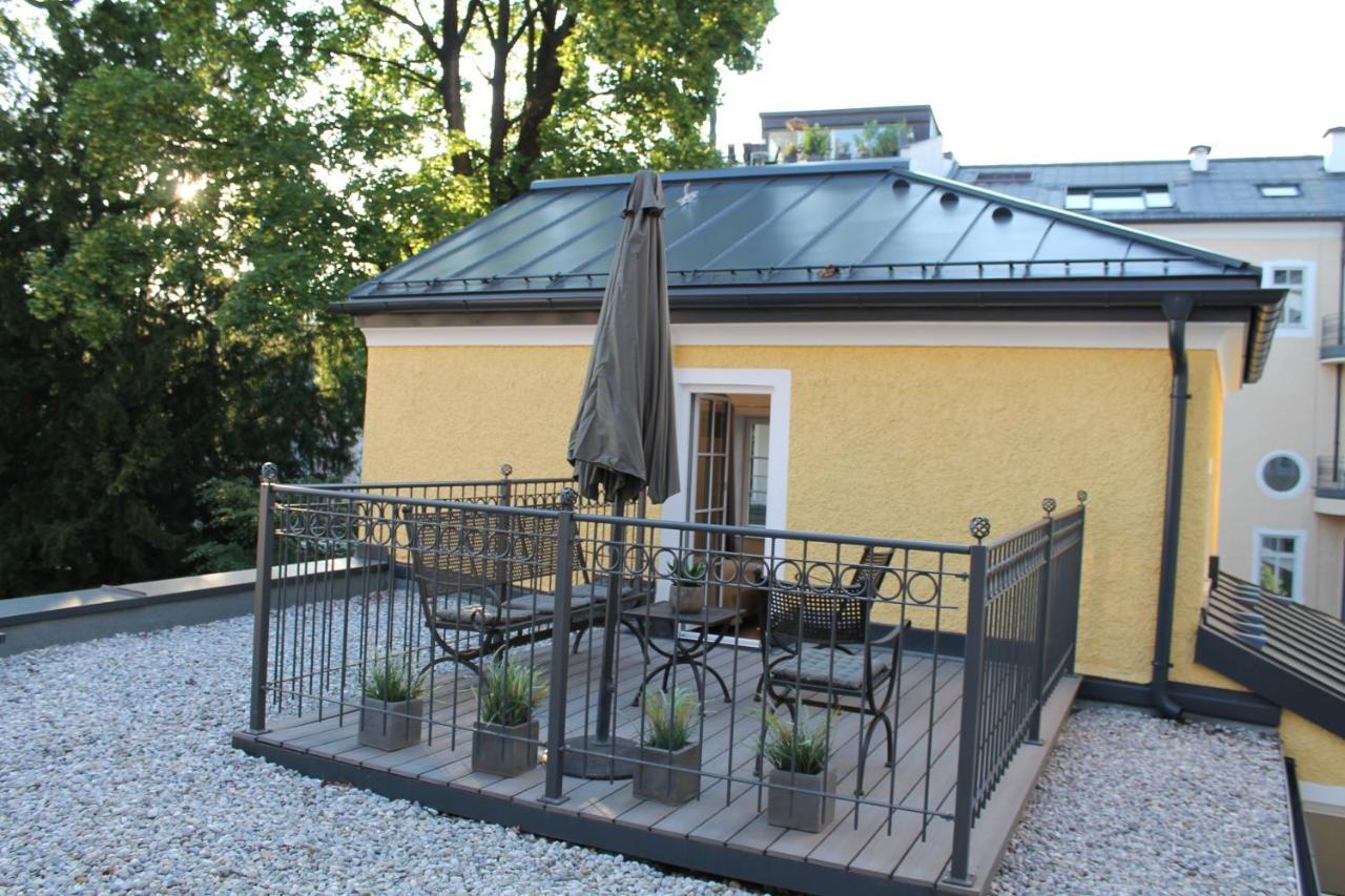 Mozart'S Garden Villa Salzburg Exterior foto